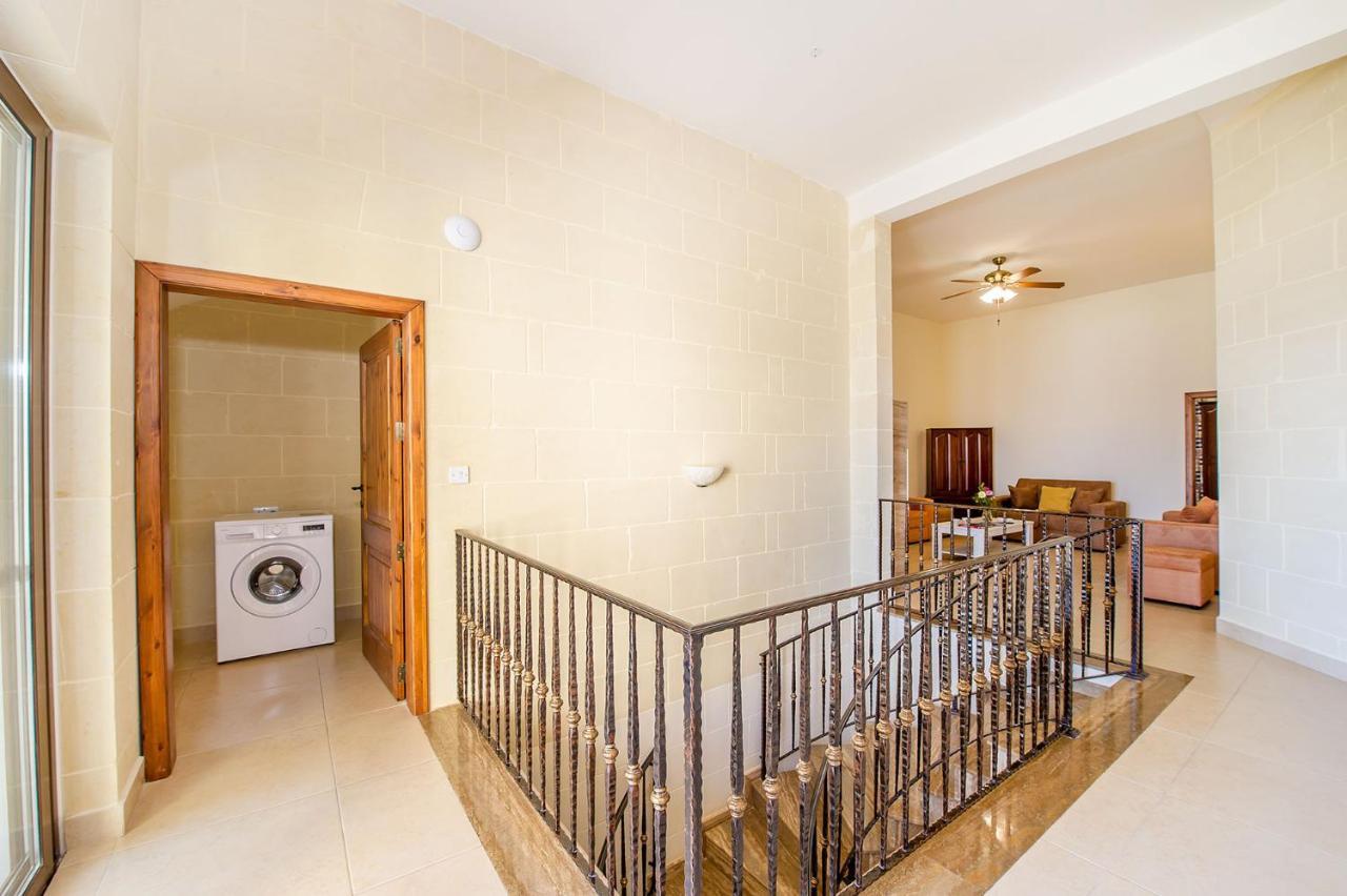 The Harbour Holiday Home Ghajnsielem Luaran gambar